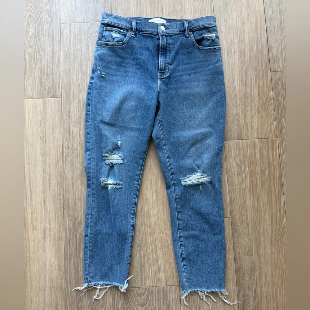 Abercrombie & Fitch Distressed Super skinny High rise size 12 short